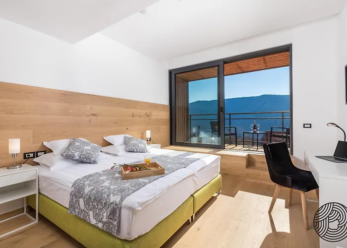 Luxury Isabella Villa *