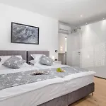 Luxury Isabella Grižane